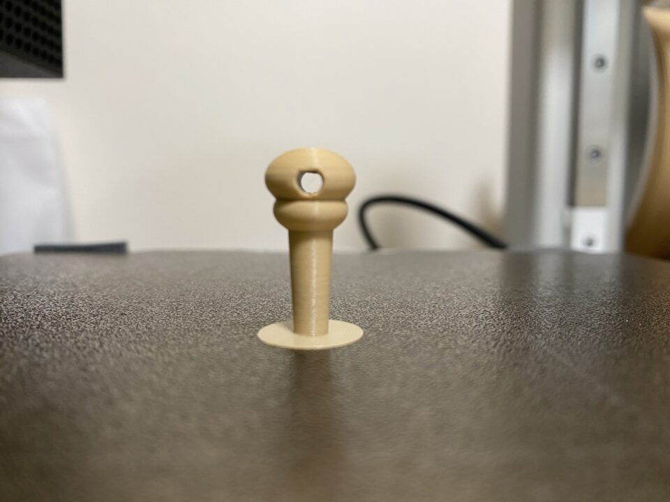3Dプリンターでプリントしたひょうたんの栓